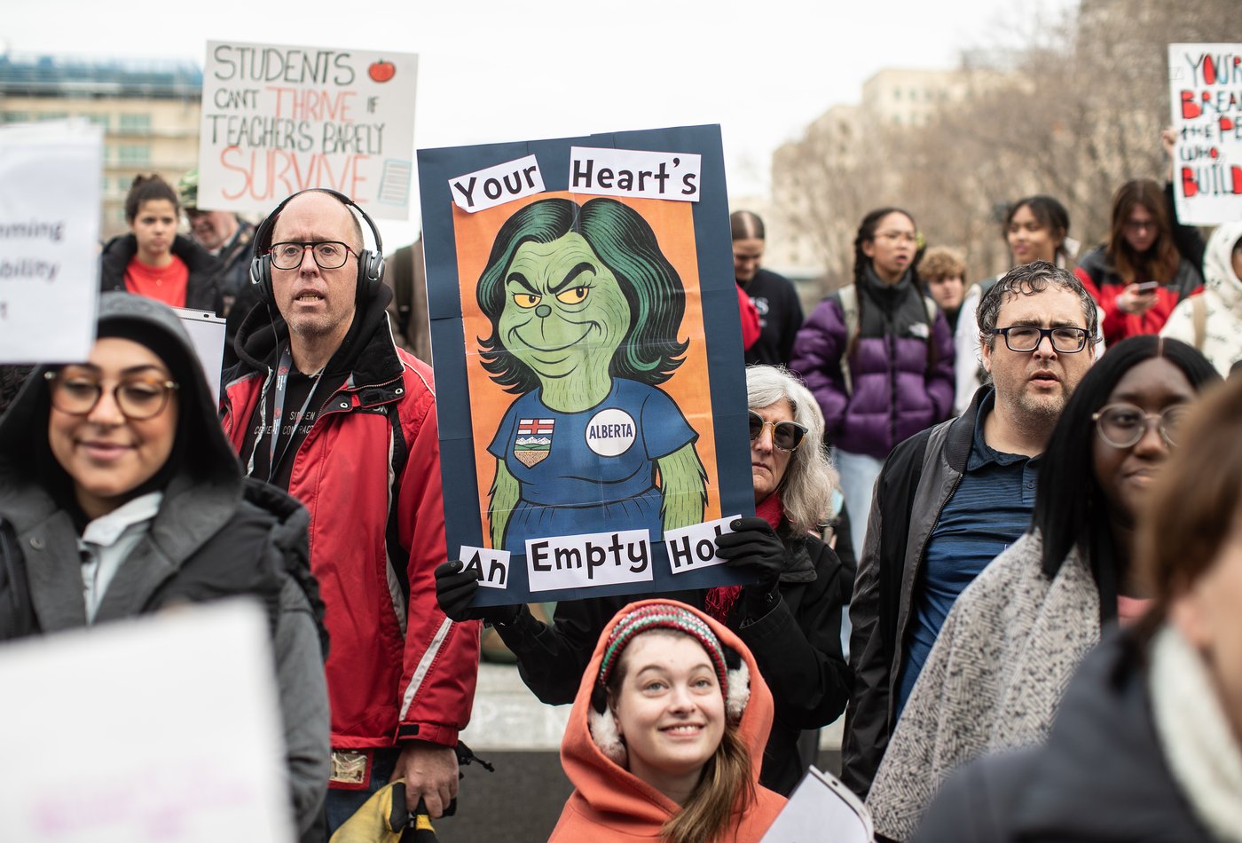 Alberta students cut class, rally at legislature for teachers in strike-bill dispute | iNFOnews.ca Alberta students cut class, rally at legislature for teachers in strike-bill dispute | iNFOnews.ca