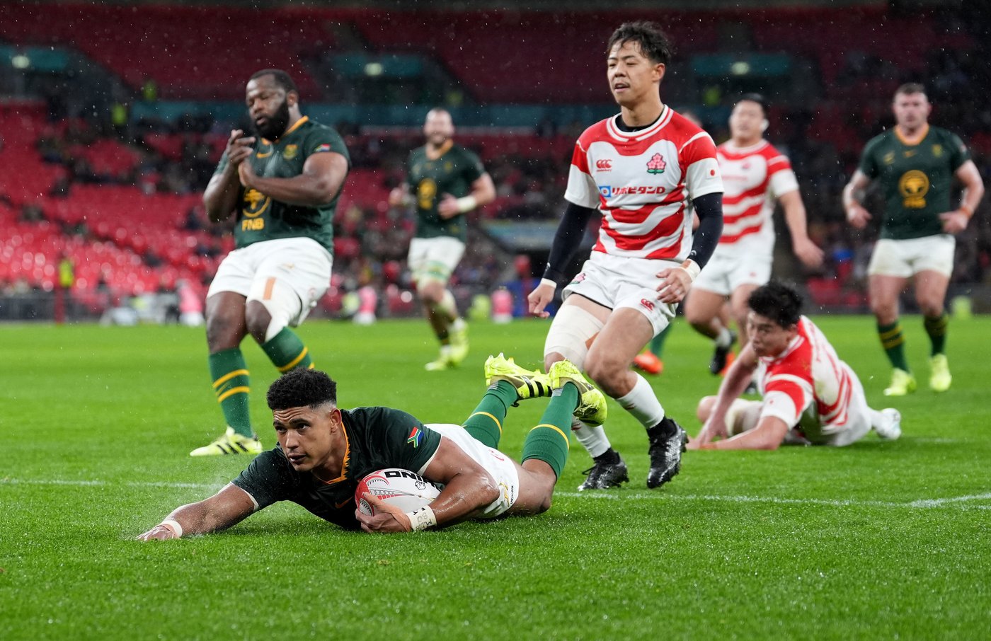Feinberg-Mngomezulu's solo tries shine as nine-try Springboks rout Japan | iNFOnews.ca Feinberg-Mngomezulu's solo tries shine as nine-try Springboks rout Japan | iNFOnews.ca