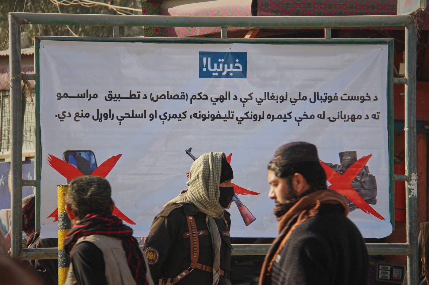 Afghanistan's Taliban rulers carry out public execution in sports stadium in eastern city | iNFOnews.ca