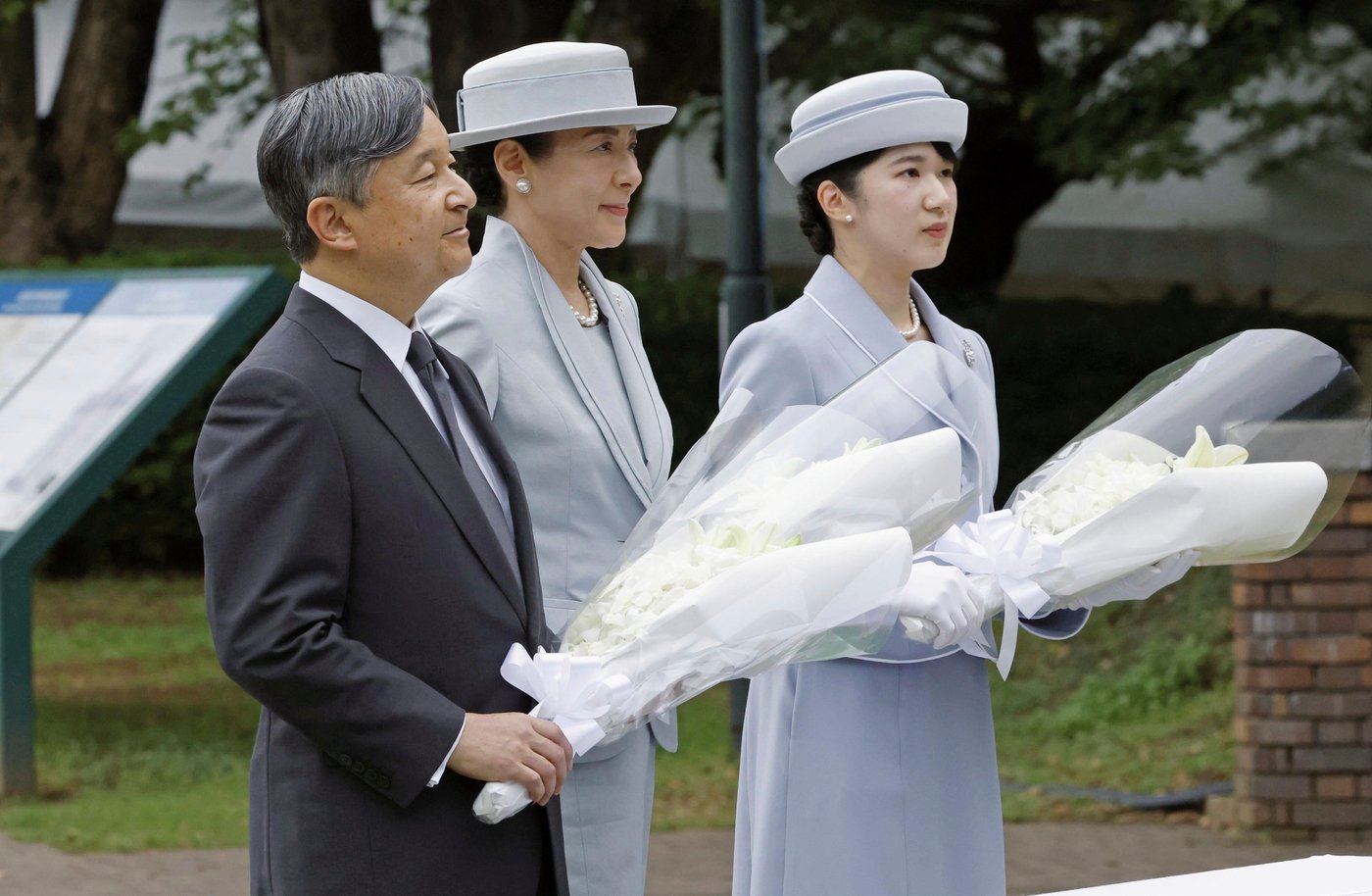 Japan’s imperial family pays respects to Nagasaki victims 80 years after atomic bombing | iNFOnews.ca