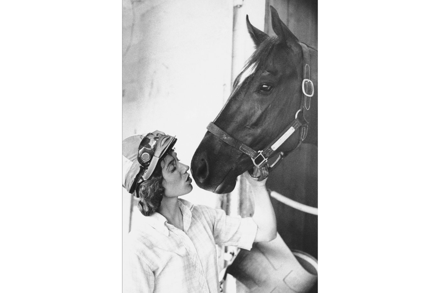 Diane Crump, the first female jockey to ride in the Kentucky Derby, dies at 77 | iNFOnews.ca Diane Crump, the first female jockey to ride in the Kentucky Derby, dies at 77 | iNFOnews.ca