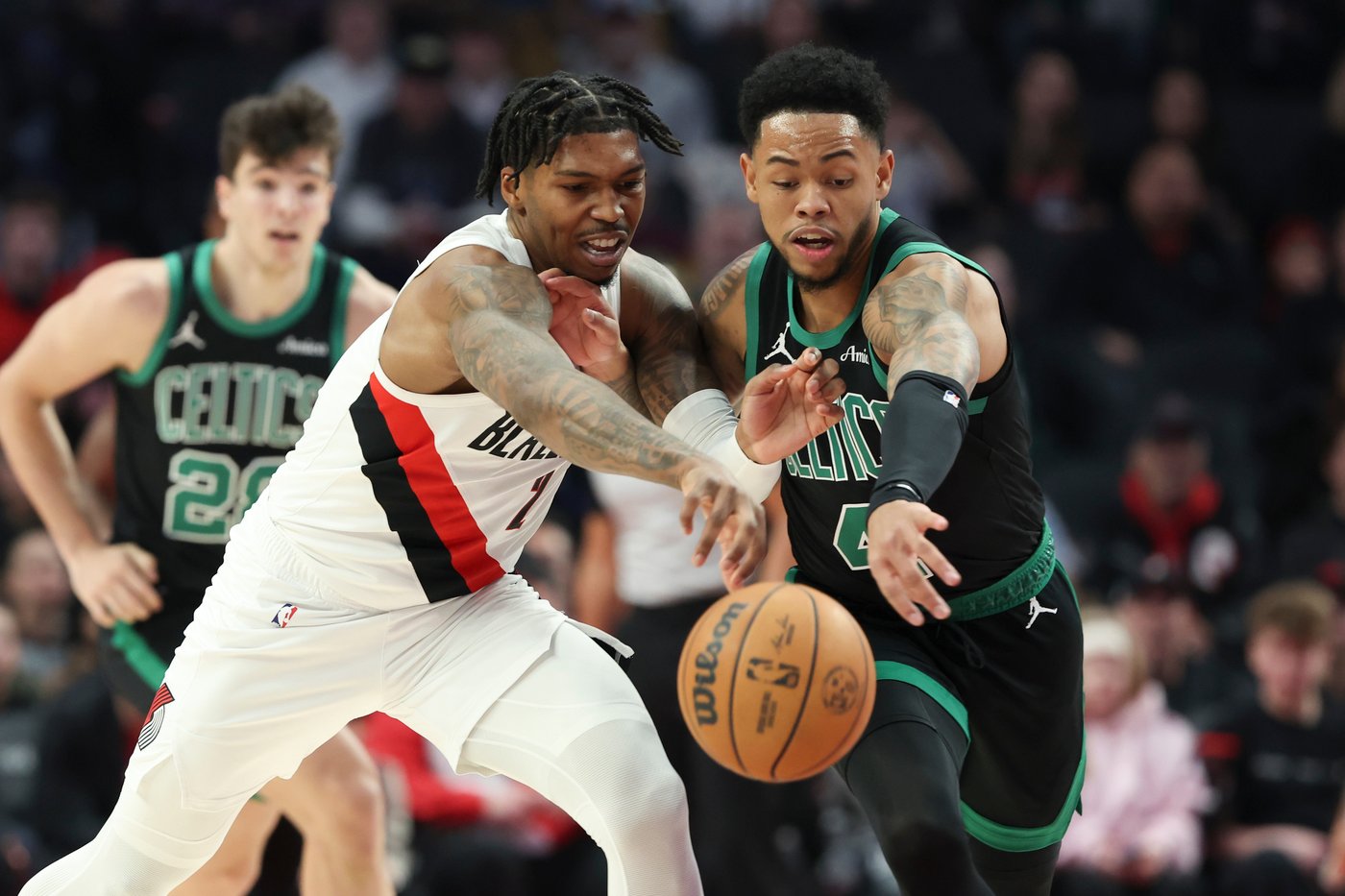 Sharpe scores 26 as Blazers beat Celtics 114-108 | iNFOnews.ca