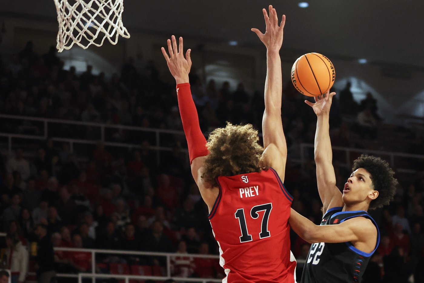 Darling scores season-high 17 points as No. 22 St. John's beats DePaul 79-66 in Big East opener | iNFOnews.ca