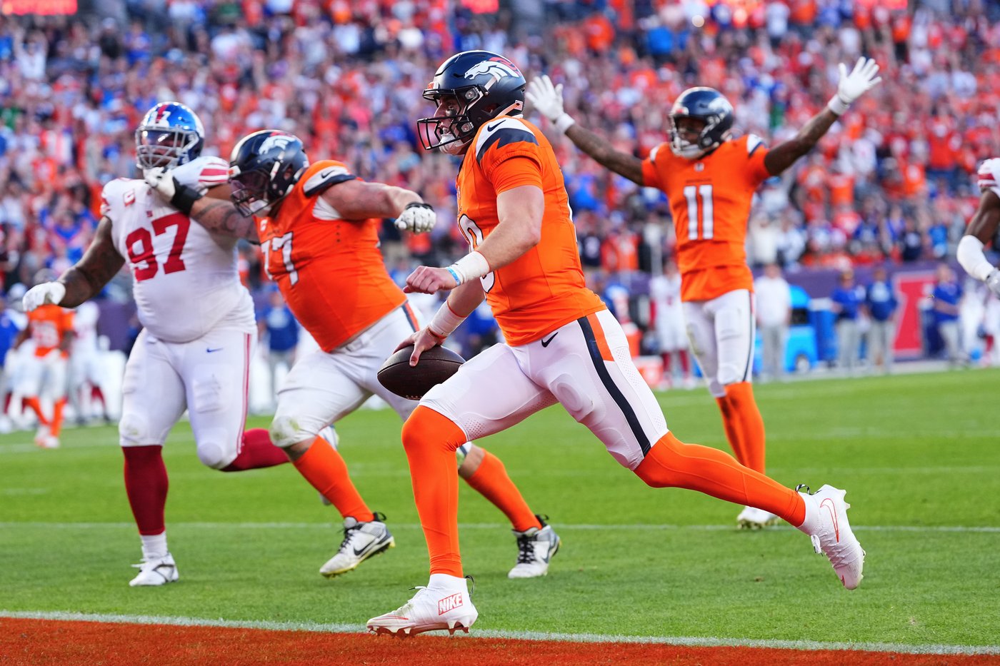 Top photos from Week 7 of the NFL season | iNFOnews.ca