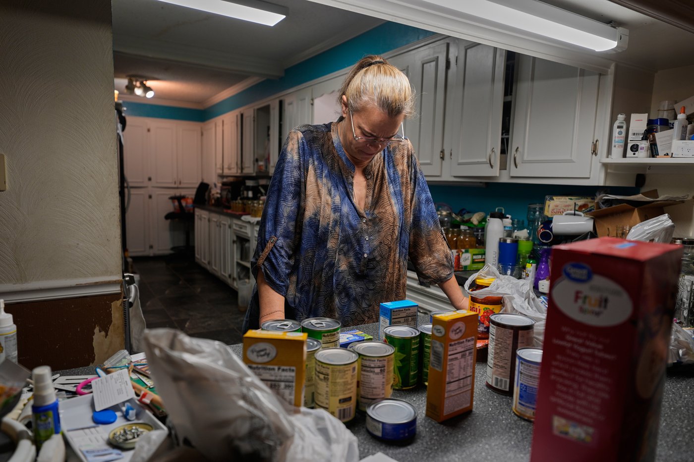 Photos of Americans turning to food pantries as shutdown drags on | iNFOnews.ca
