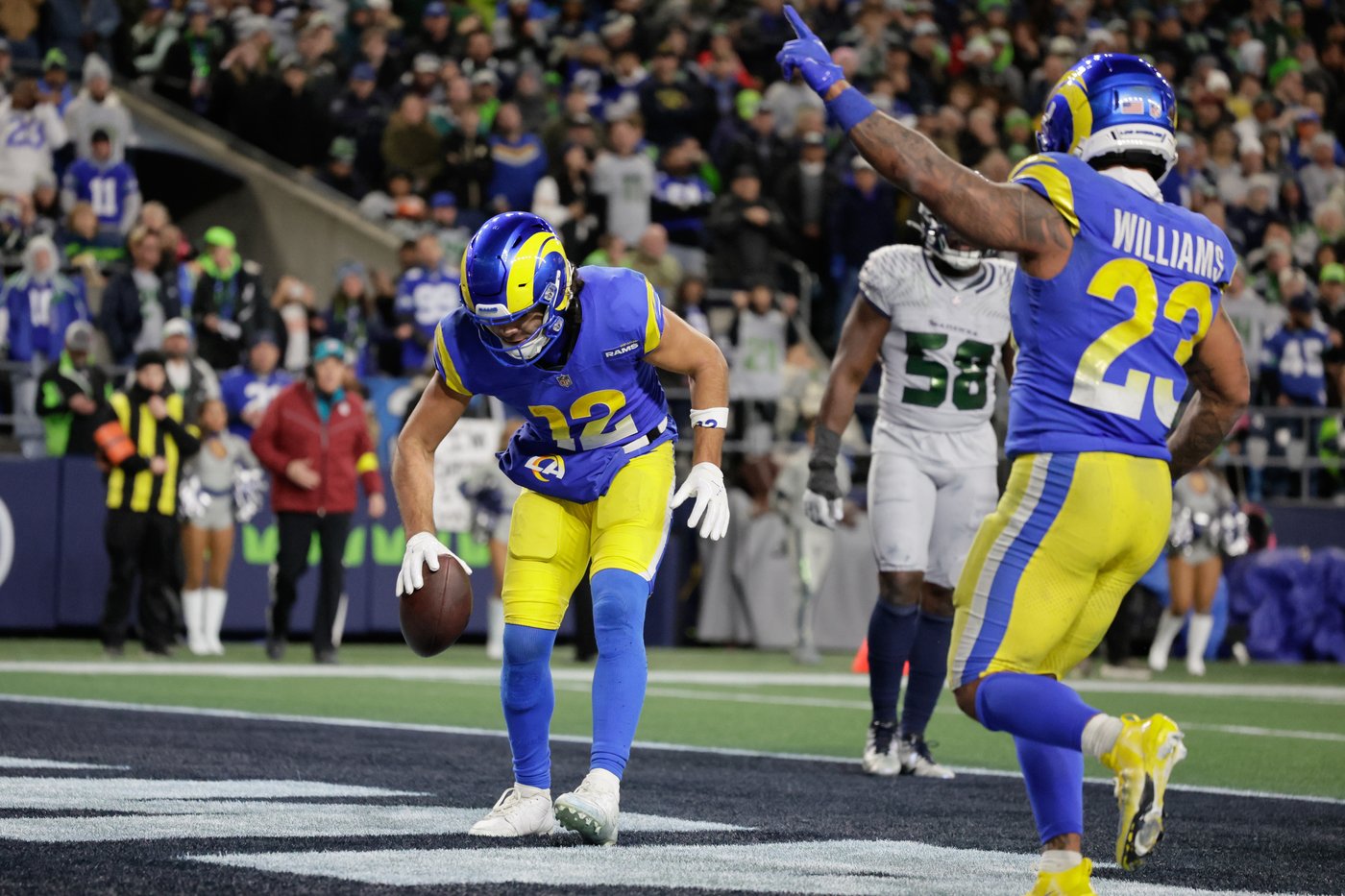 Rams WR Puka Nacua apologizes for antisemitic gesture, adds more controversy after career game | iNFOnews.ca
