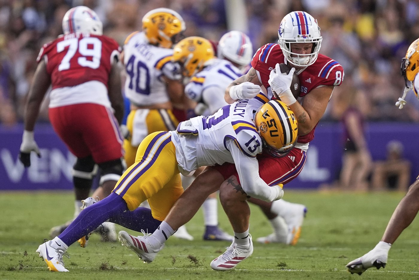 Nussmeier's 237 yards and TD passing enough for No. 3 LSU to top feisty Louisiana Tech, 23-7 | iNFOnews.ca