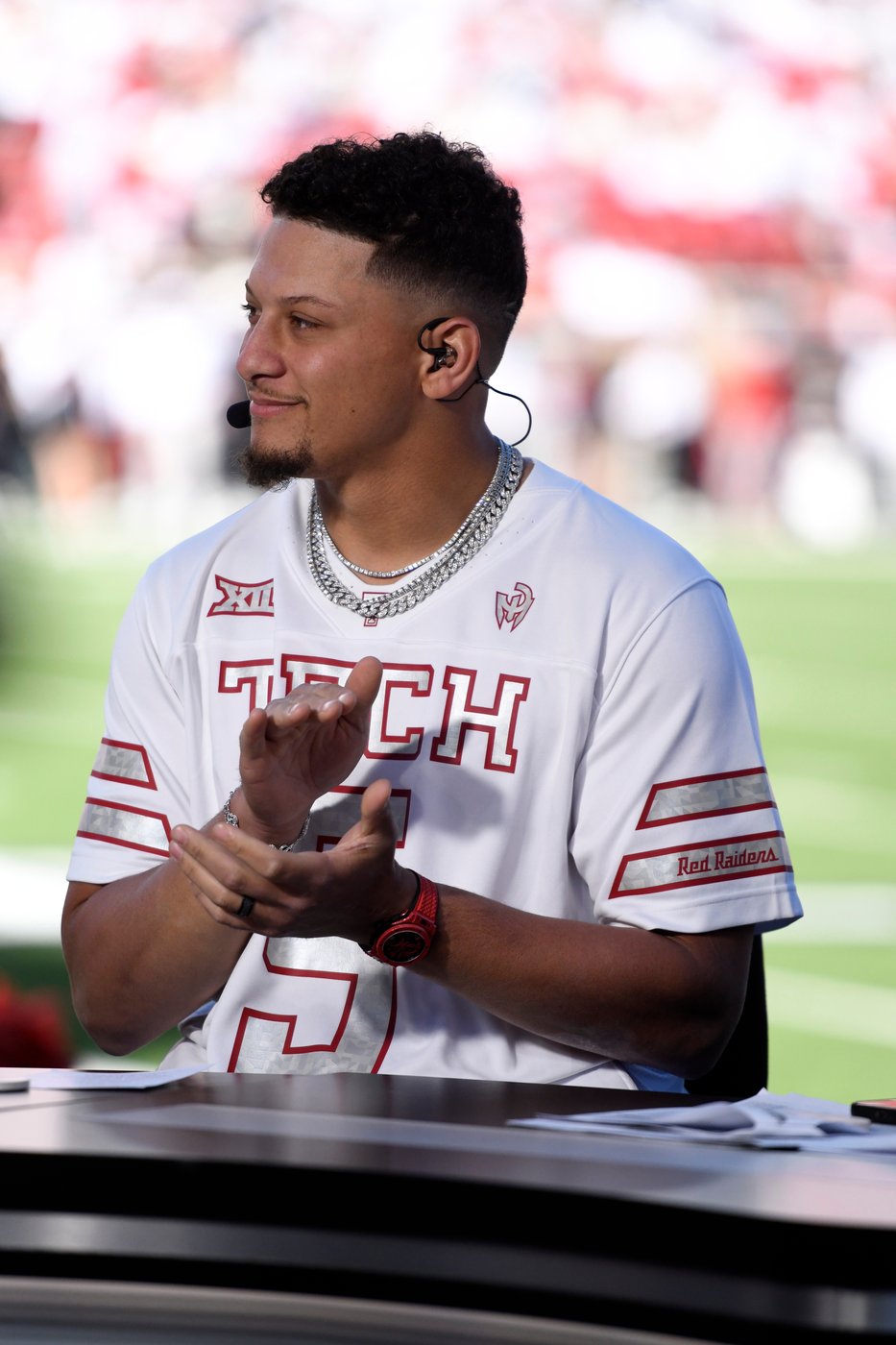 Strike a pose: Texas Tech LB Jacob Rodriguez has another big game and could be in Heisman talk | iNFOnews.ca