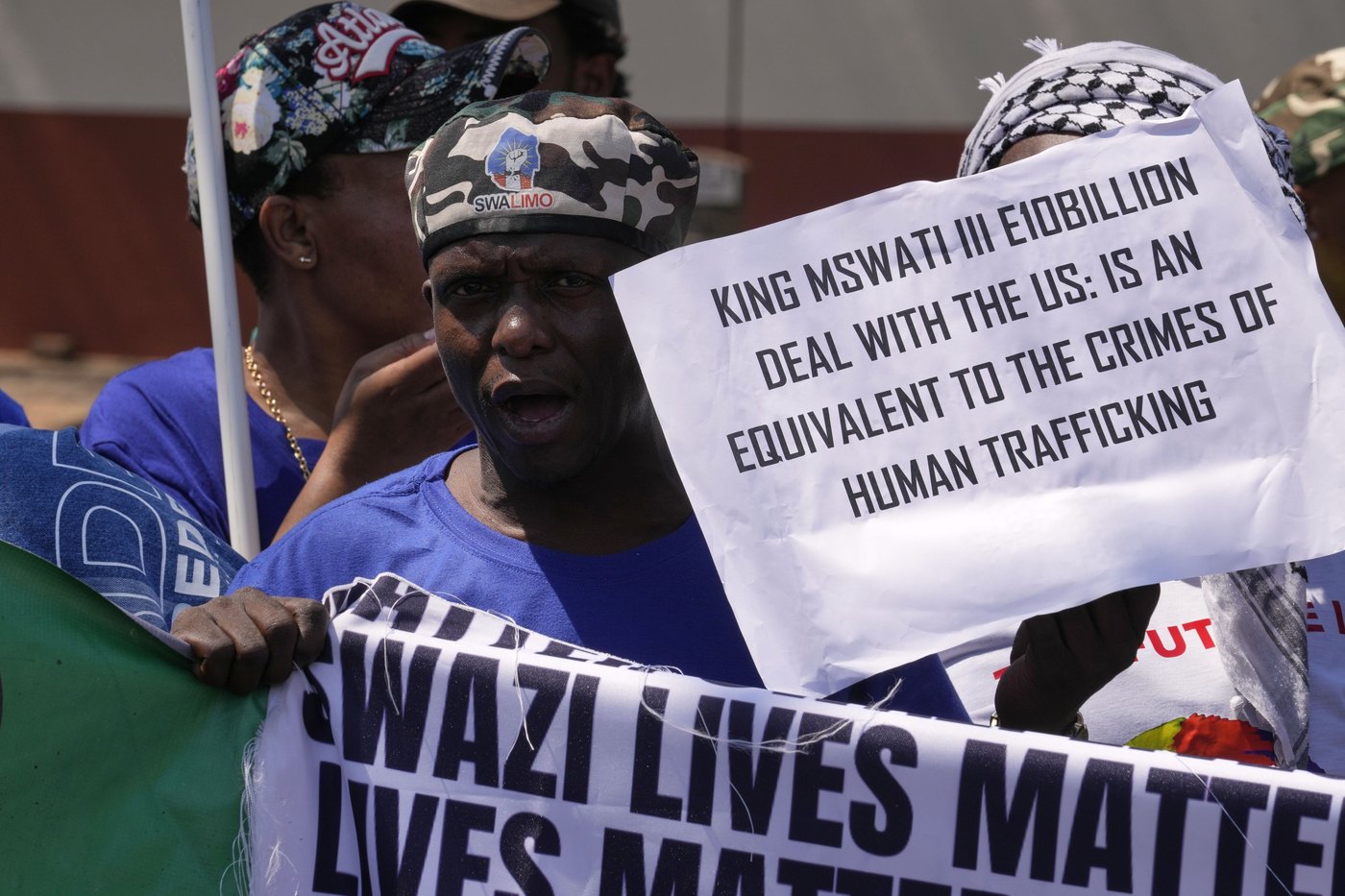 Eswatini activists protest US deportation deal at embassy in South Africa | iNFOnews.ca Eswatini activists protest US deportation deal at embassy in South Africa | iNFOnews.ca