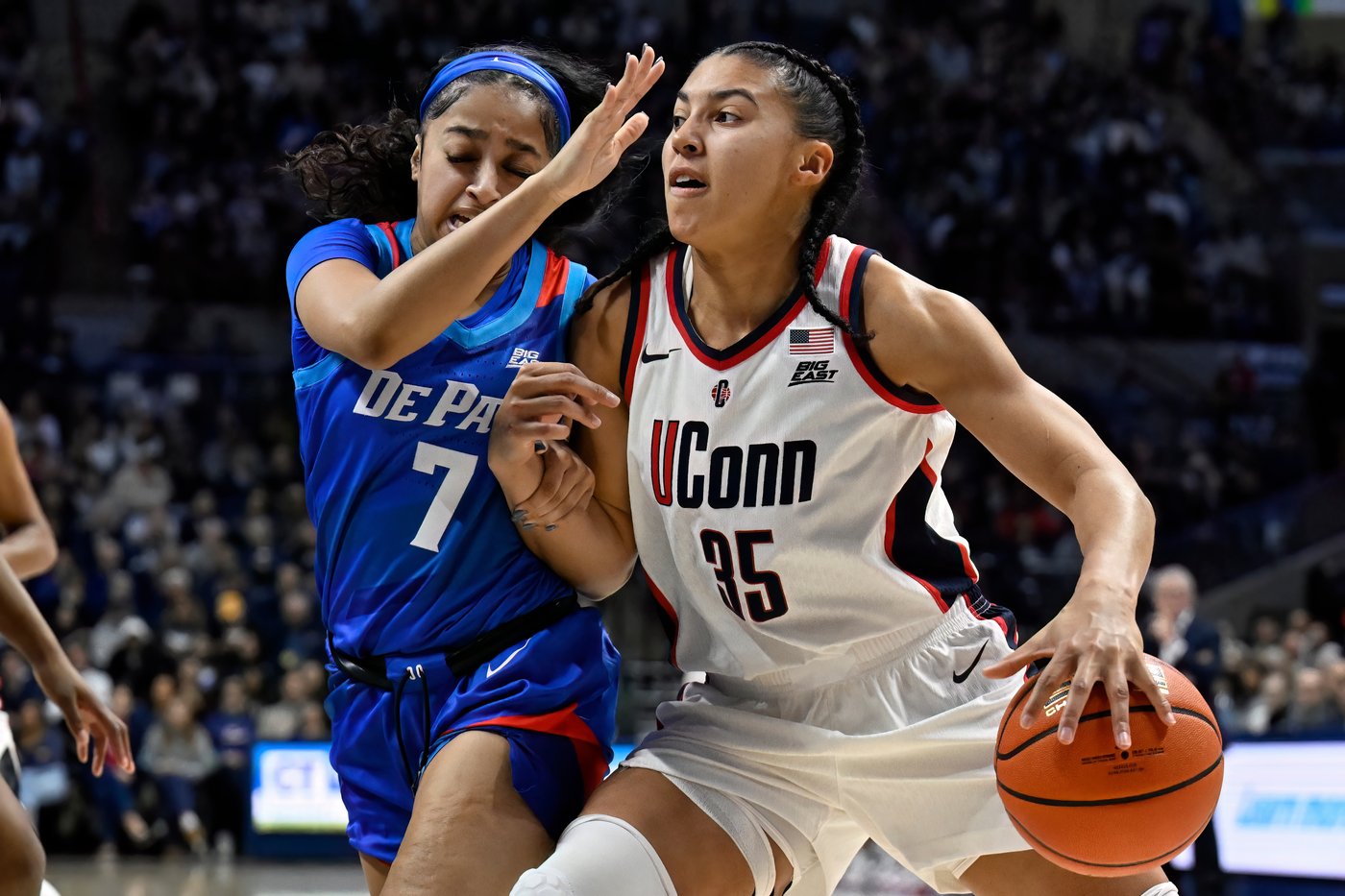 UConn's 23 steals lead top-ranked Huskies past DePaul on a day when Sue Bird's number is retired | iNFOnews.ca