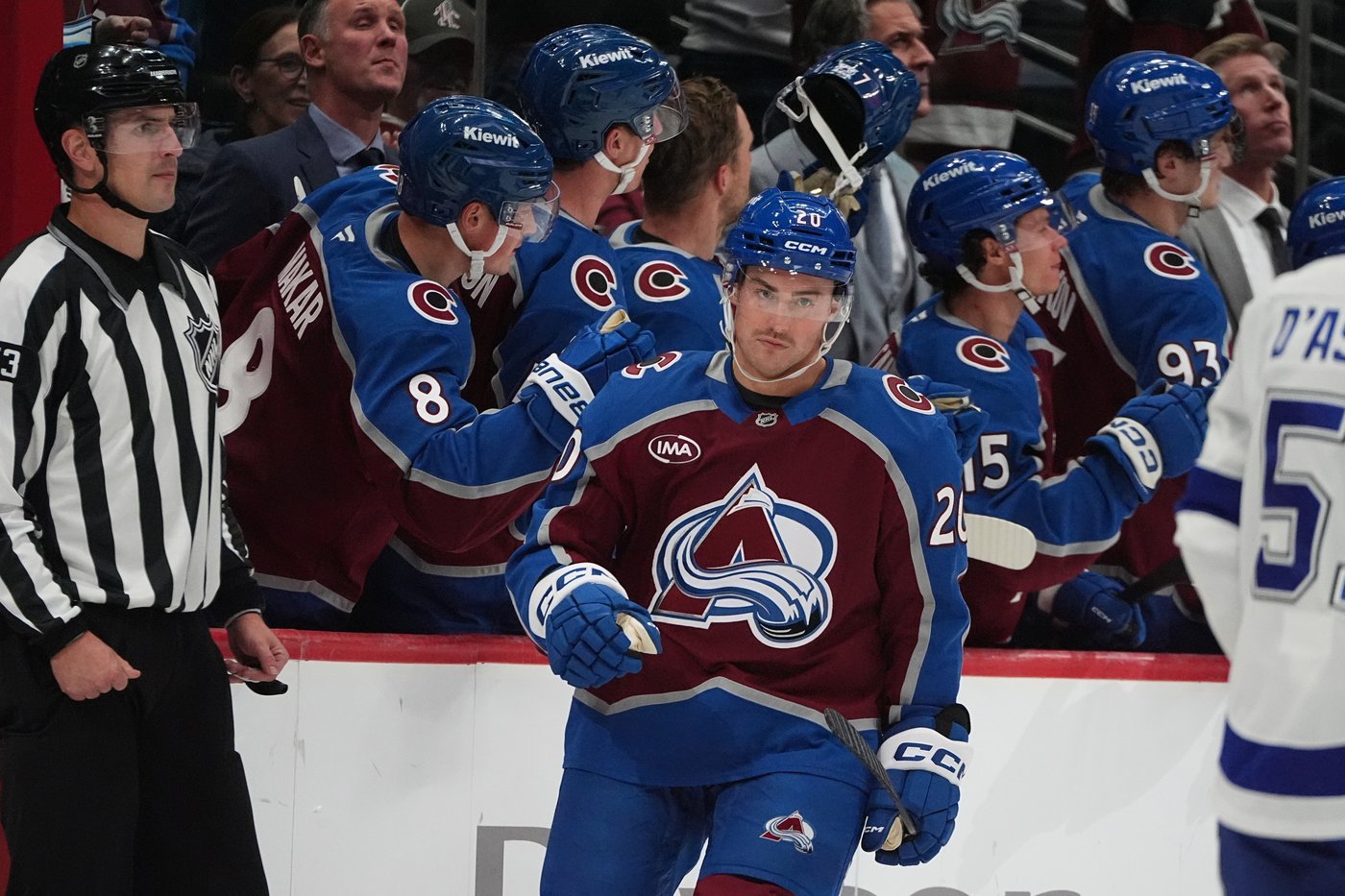 Olofsson, Wedgewood lead Avalanche past Lightning 3-2 in rematch of 2022 final | iNFOnews.ca