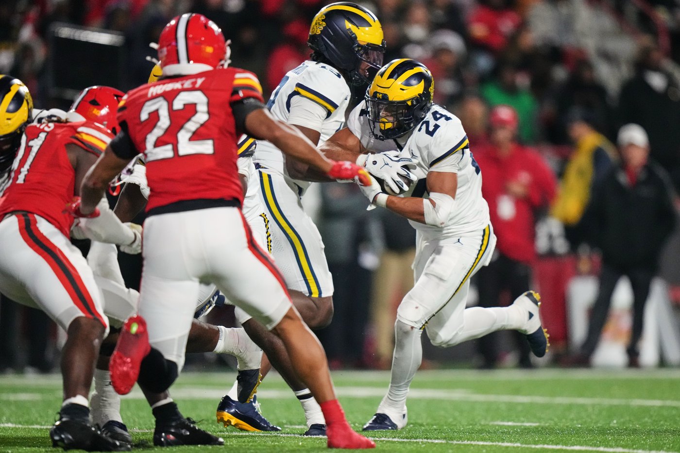 Injuries at running back give Bryson Kuzdzal a chance to shine for No. 18 Michigan vs. Maryland | iNFOnews.ca