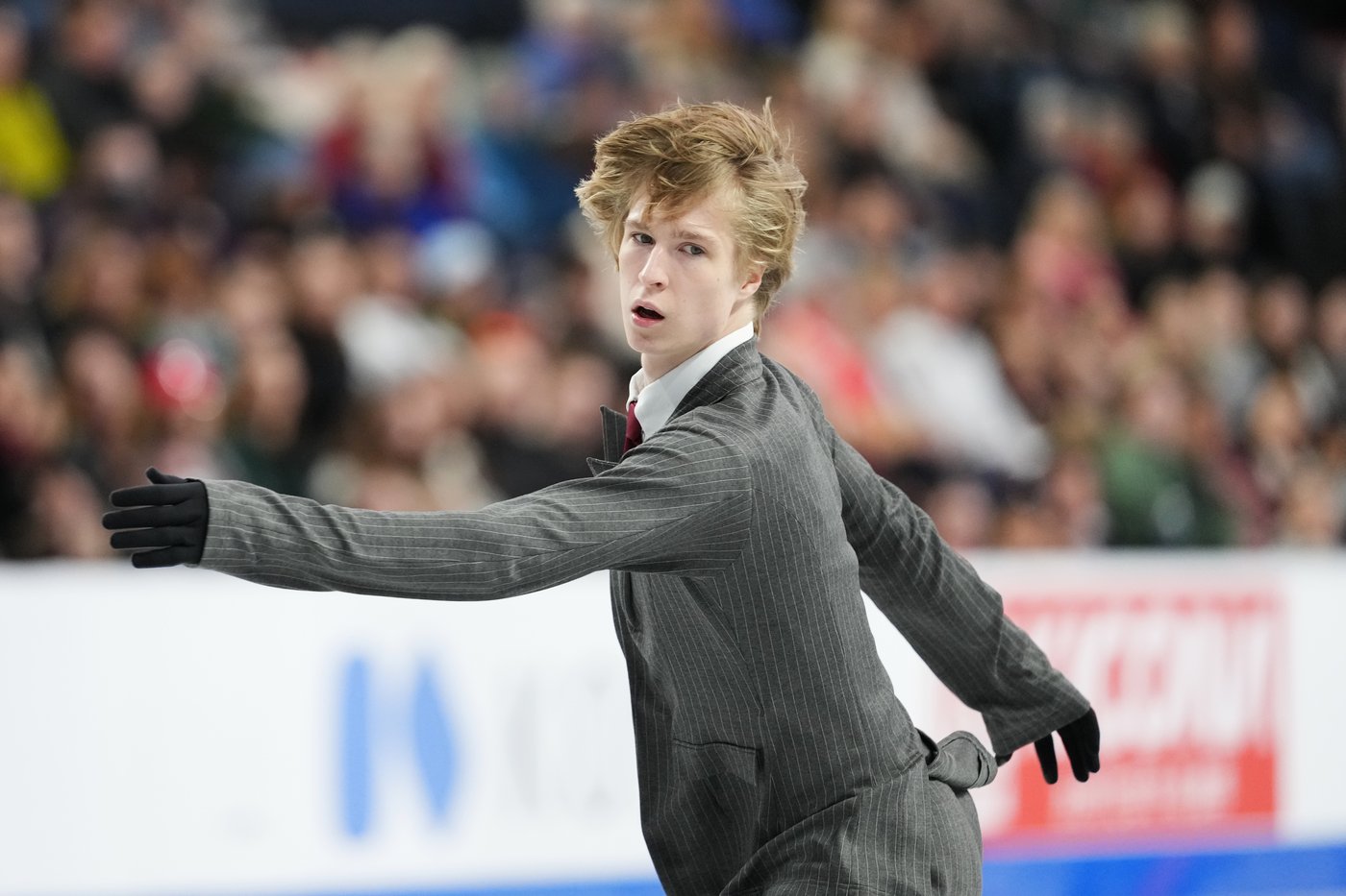 Finally healthy, Canada's Stephen Gogolev finds 'new energy and love' for skating | iNFOnews.ca