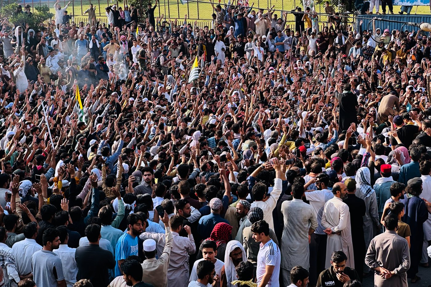 Protests in Pakistan-administered Kashmir leave 4 people dead and over 100 injured | iNFOnews.ca