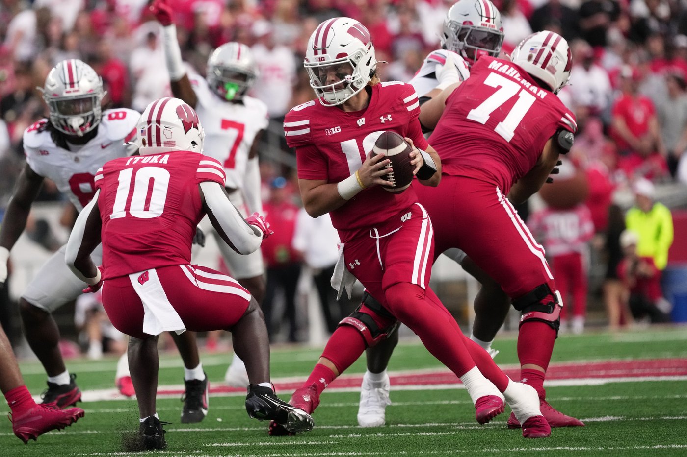 Wisconsin Badgers take 5-game losing streak into game with No. 6 Oregon | iNFOnews.ca Wisconsin Badgers take 5-game losing streak into game with No. 6 Oregon | iNFOnews.ca