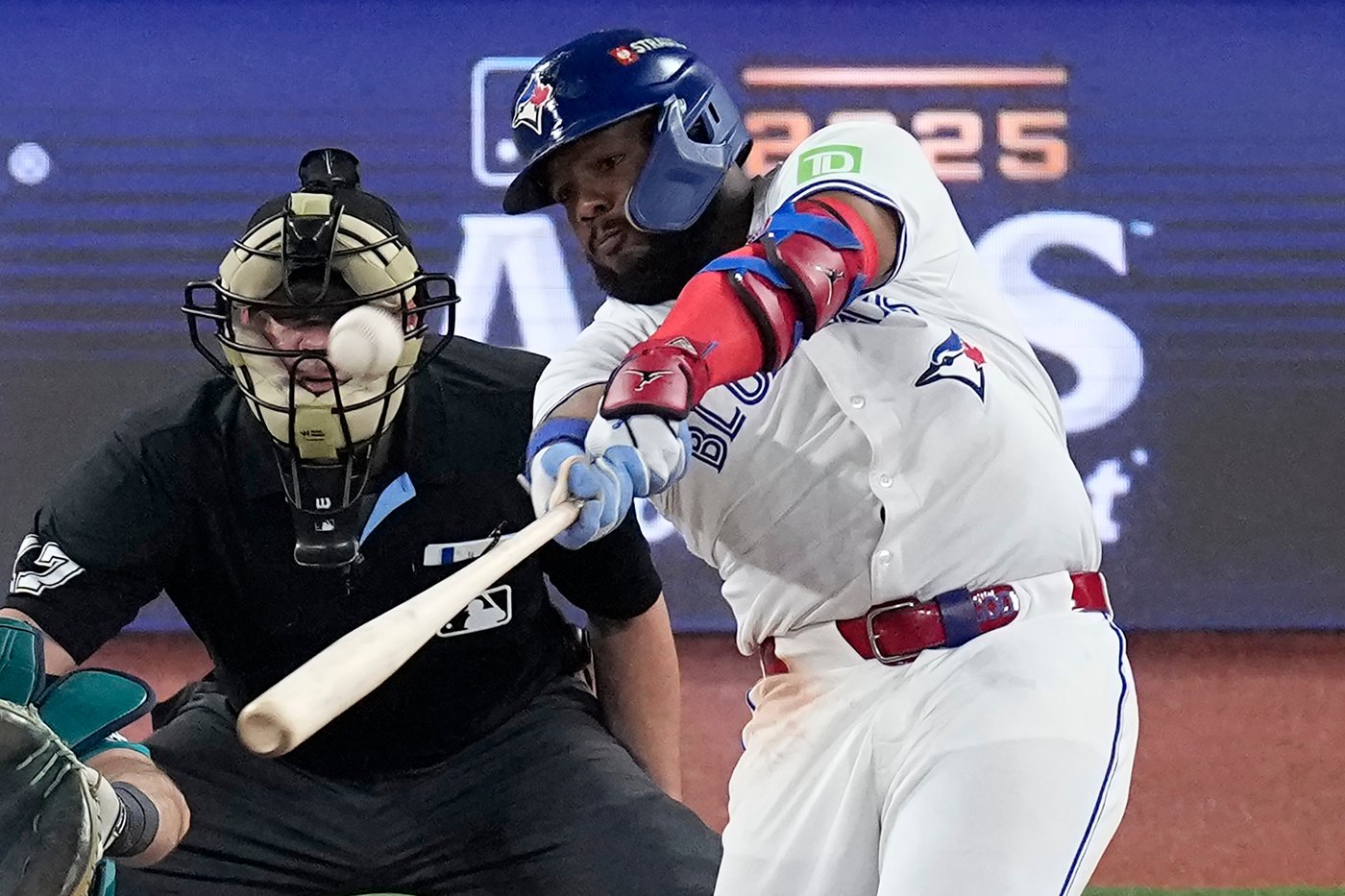 Jays' Guerrero, Bichette, Springer named Silver Slugger finalists | iNFOnews.ca Jays' Guerrero, Bichette, Springer named Silver Slugger finalists | iNFOnews.ca