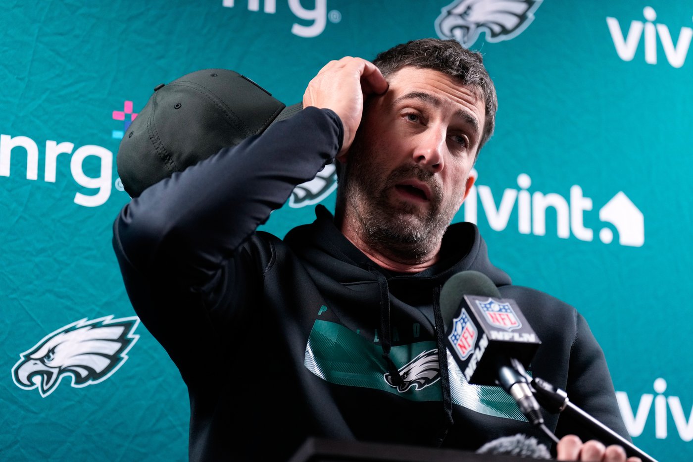 Lane Johnson and Saquon Barkley wonder what's wrong with the Eagles' offense after latest loss | iNFOnews.ca Lane Johnson and Saquon Barkley wonder what's wrong with the Eagles' offense after latest loss | iNFOnews.ca