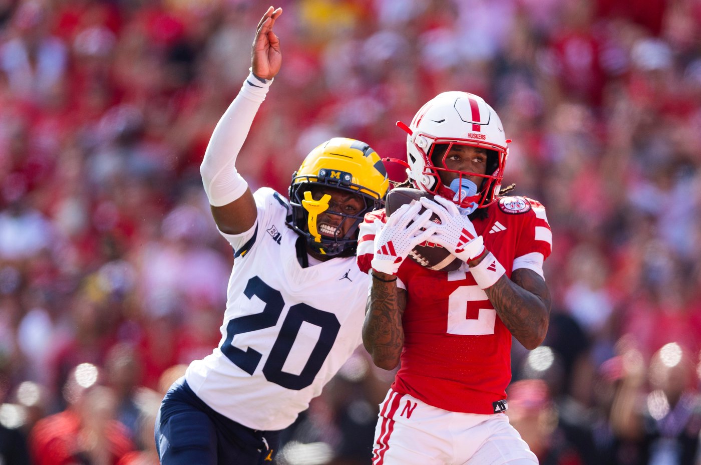 No. 21 Michigan uses 3 long TD runs to beat Nebraska 30-27, extend Huskers' skid against Top 25 foes | iNFOnews.ca