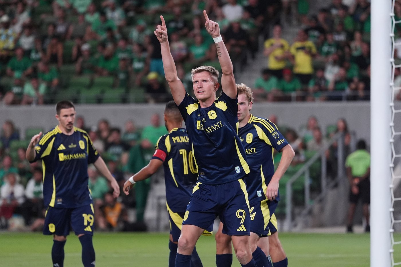 Nashville wins U.S. Open Cup with a 2-1 victory over Austin | iNFOnews.ca
