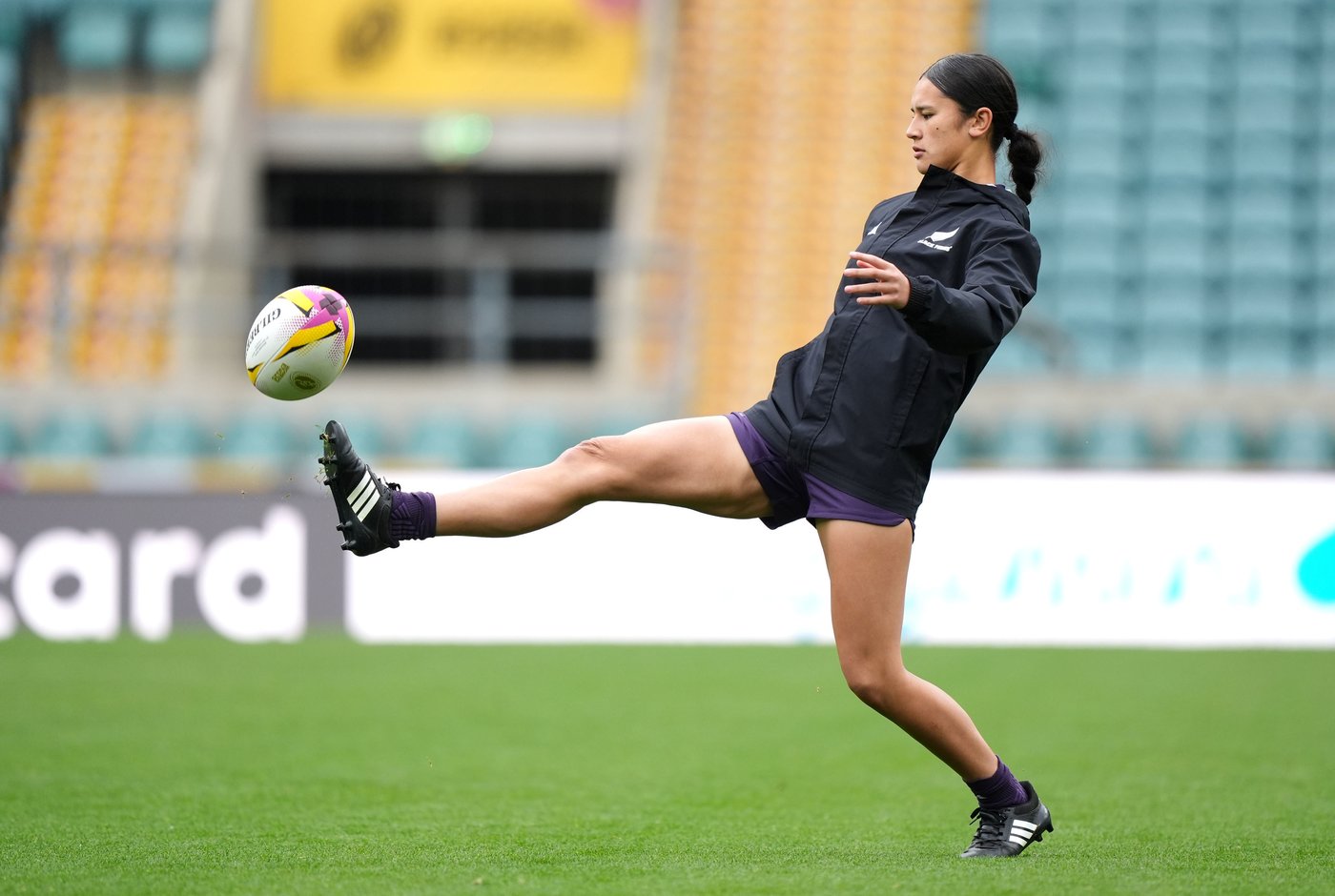 Teen sensation Sorensen-McGee shines at her first Women's Rugby World Cup | iNFOnews.ca