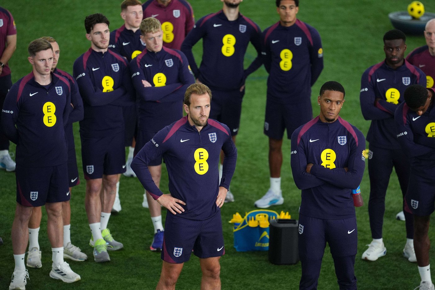 Kane cools interest in Premier League return and is 'fully all in' on Bayern | iNFOnews.ca