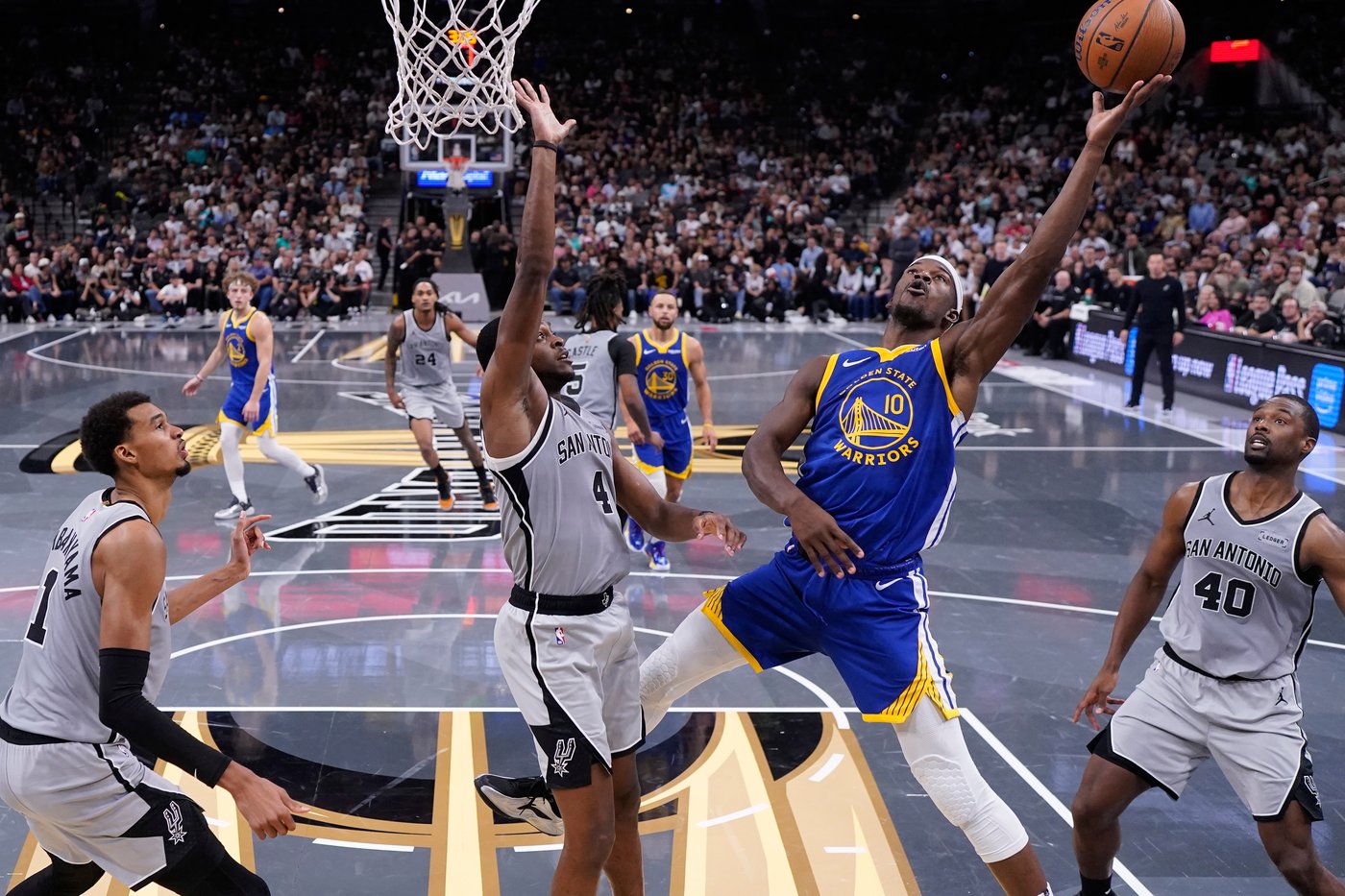 Curry scores season-high 49 points as Warriors beat Wembanyama, Spurs 109-108 in NBA Cup | iNFOnews.ca Curry scores season-high 49 points as Warriors beat Wembanyama, Spurs 109-108 in NBA Cup | iNFOnews.ca