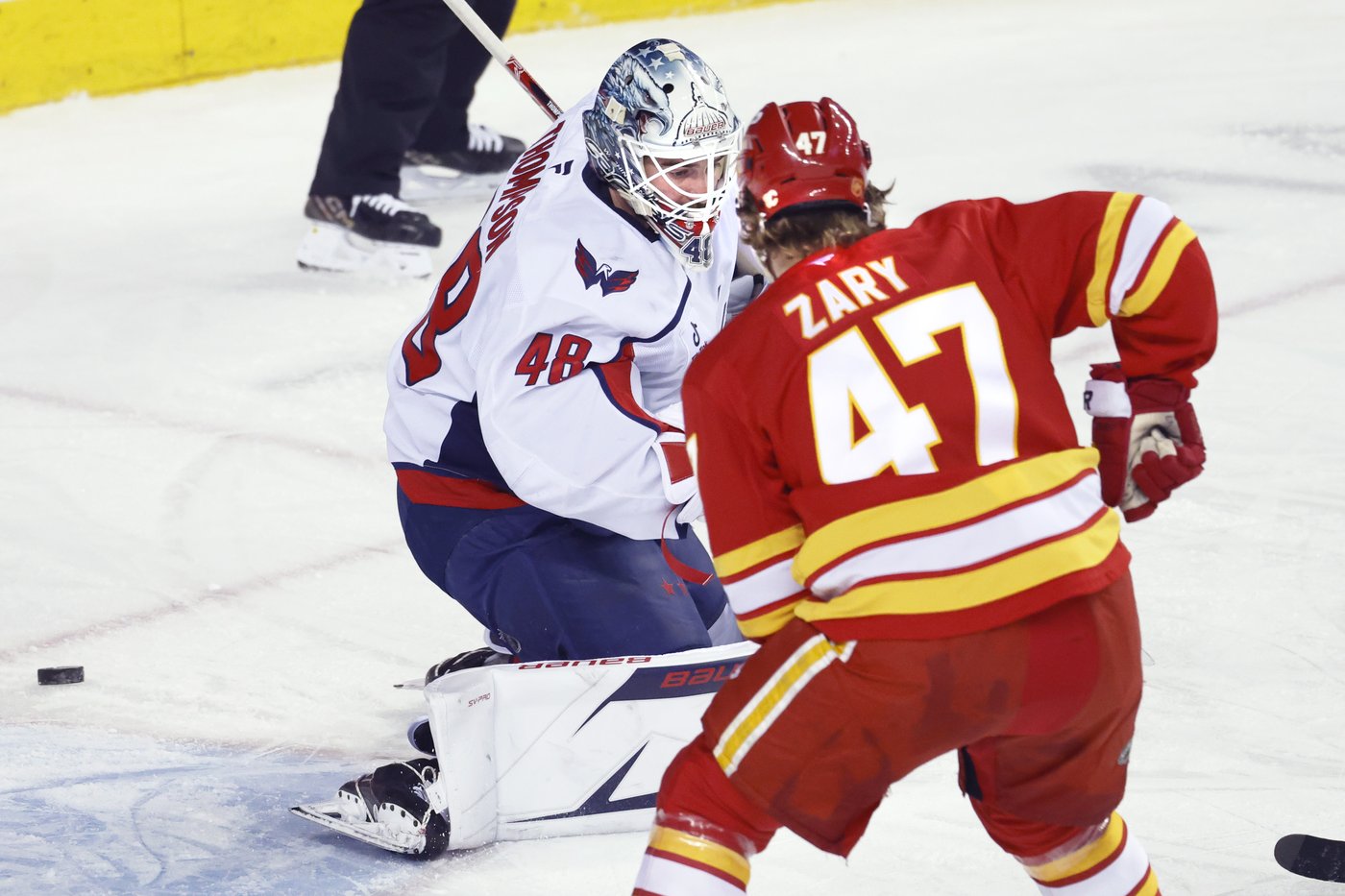 Hendrix Lapierre ends 90-game scoring drought in Capitals' 3-1 win over Flames | iNFOnews.ca