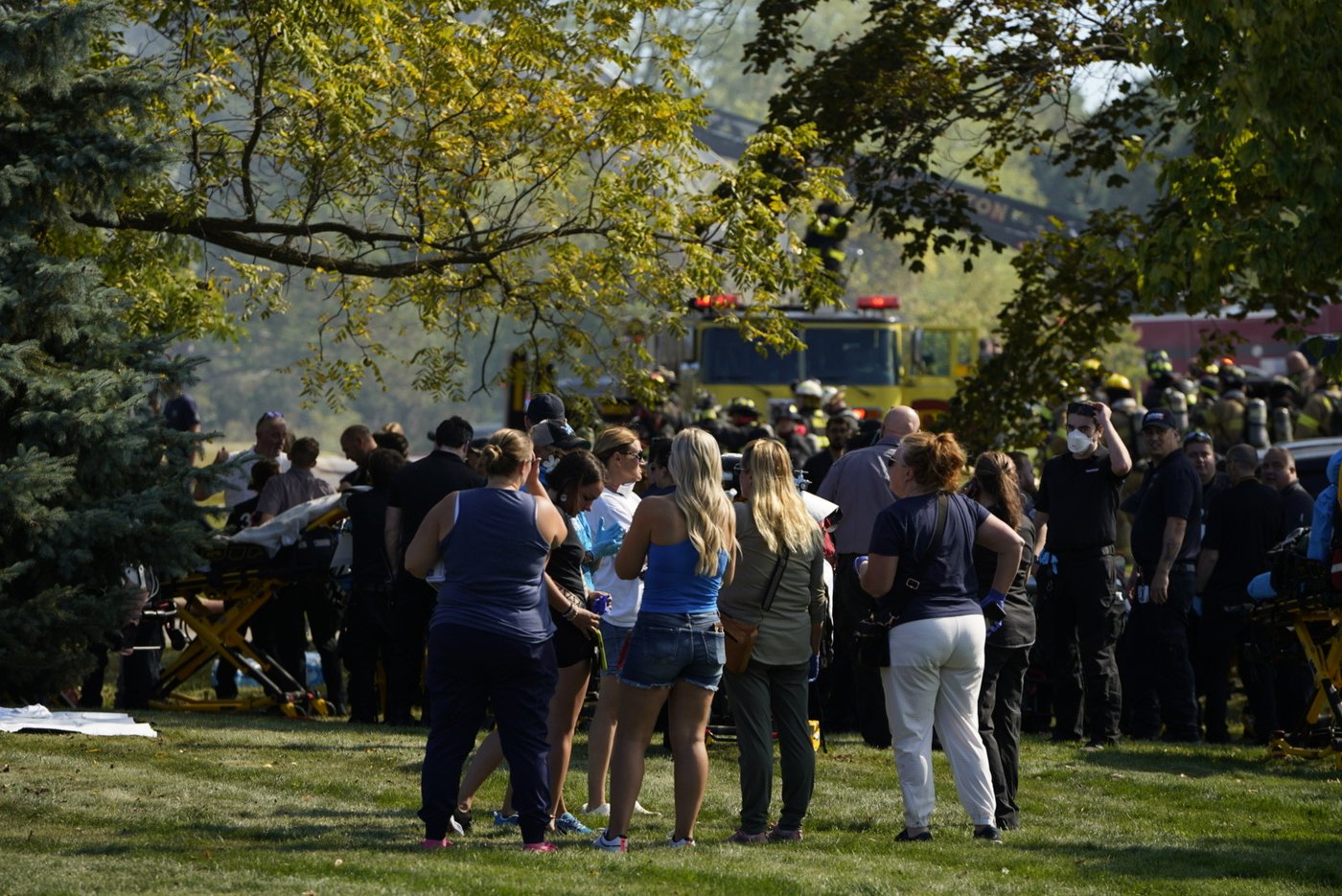2 people dead and 8 wounded in a shooting and fire at a Michigan church, police say | iNFOnews.ca