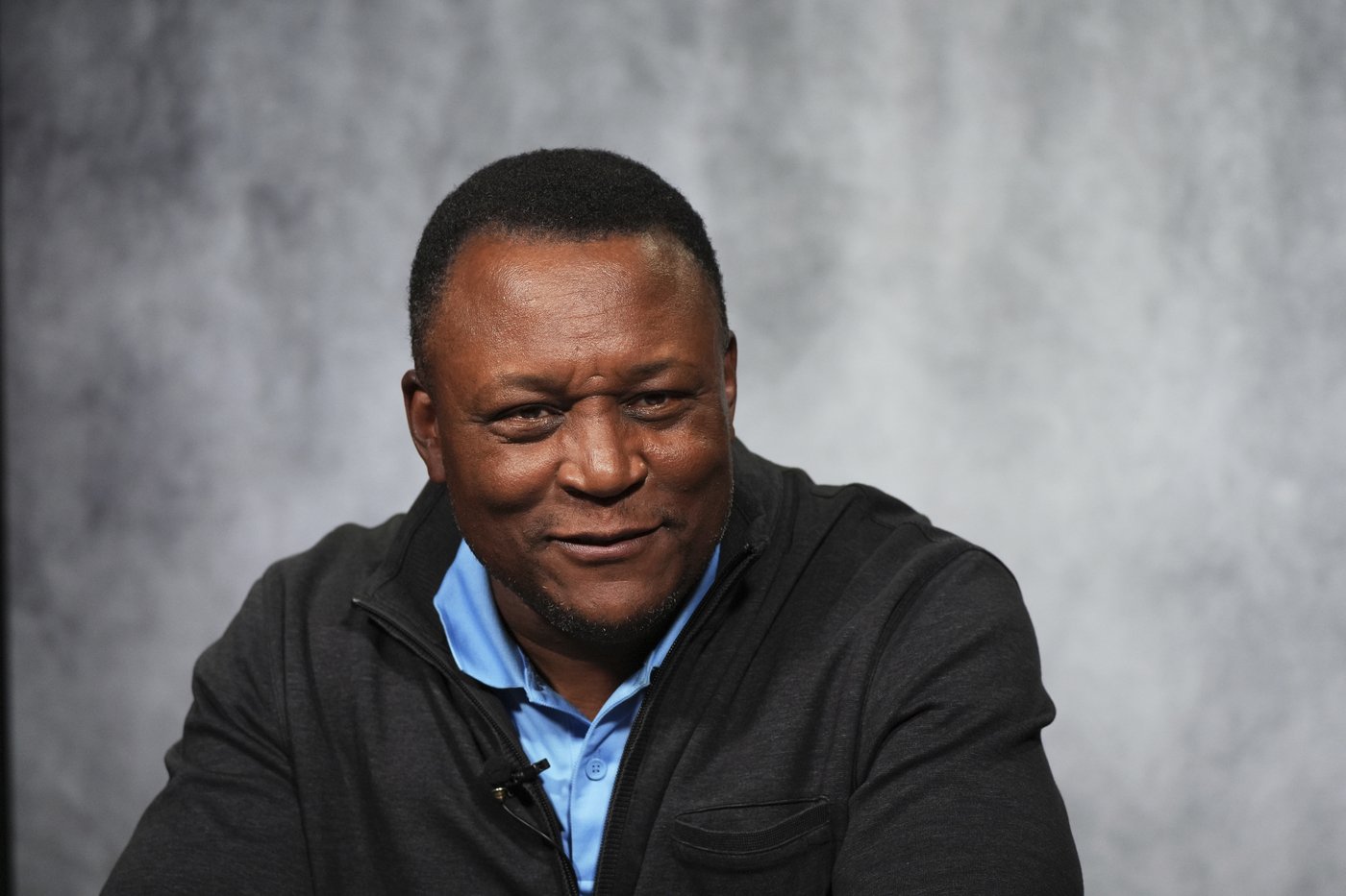 Barry Sanders advocates for people to know their cholesterol numbers a year after his heart attack | iNFOnews.ca Barry Sanders advocates for people to know their cholesterol numbers a year after his heart attack | iNFOnews.ca