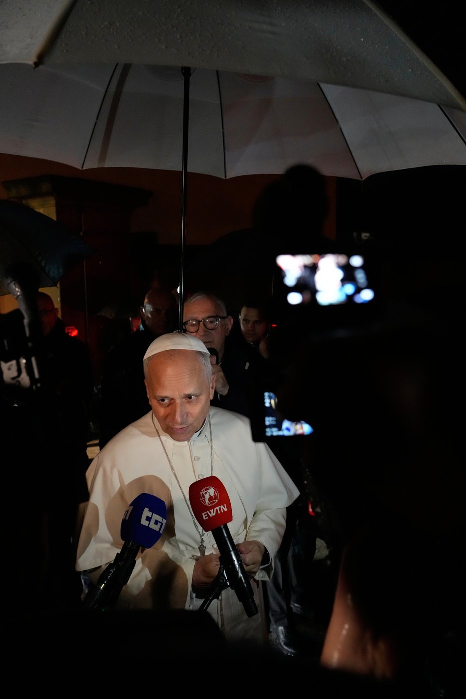 Pope disappointed over approval of assisted suicide legislation in his home state of Illinois | iNFOnews.ca