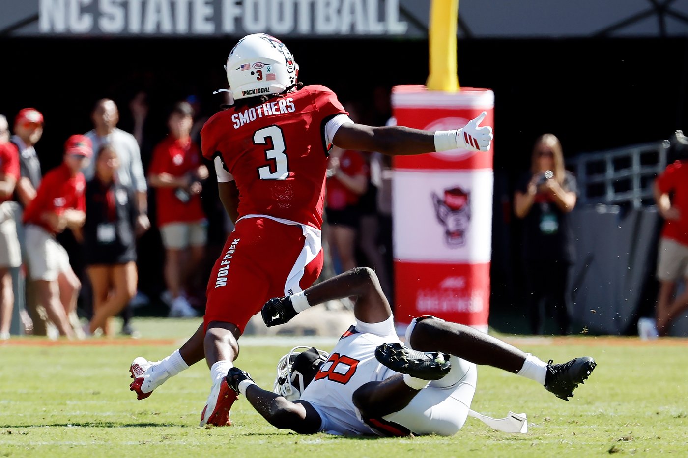 Bailey throws for four TDs as N.C. State rolls past Campbell 56-10 | iNFOnews.ca