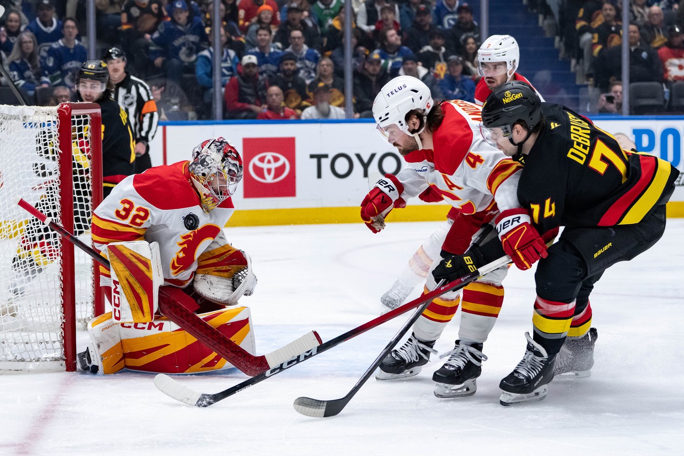 Flames riding hot streak after Maloney pushes back against quitting on season | iNFOnews.ca