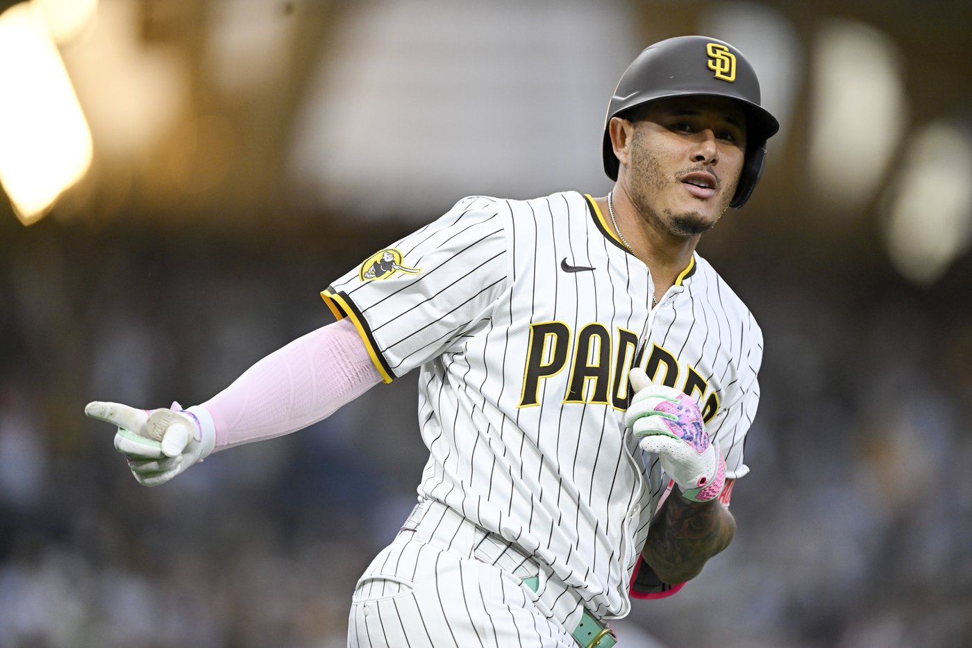Tatis' 2-run shot starts 4-homer outburst for the Padres, who beat the Rockies 11-3 | iNFOnews.ca