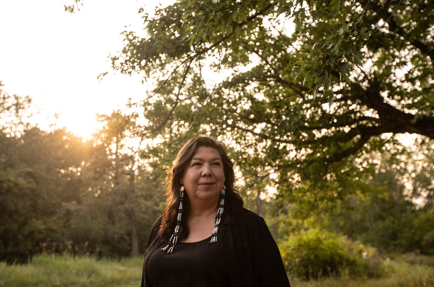 Long-lost adult siblings strive to rebuild severed family bonds in ‘Meadowlarks’ | iNFOnews.ca