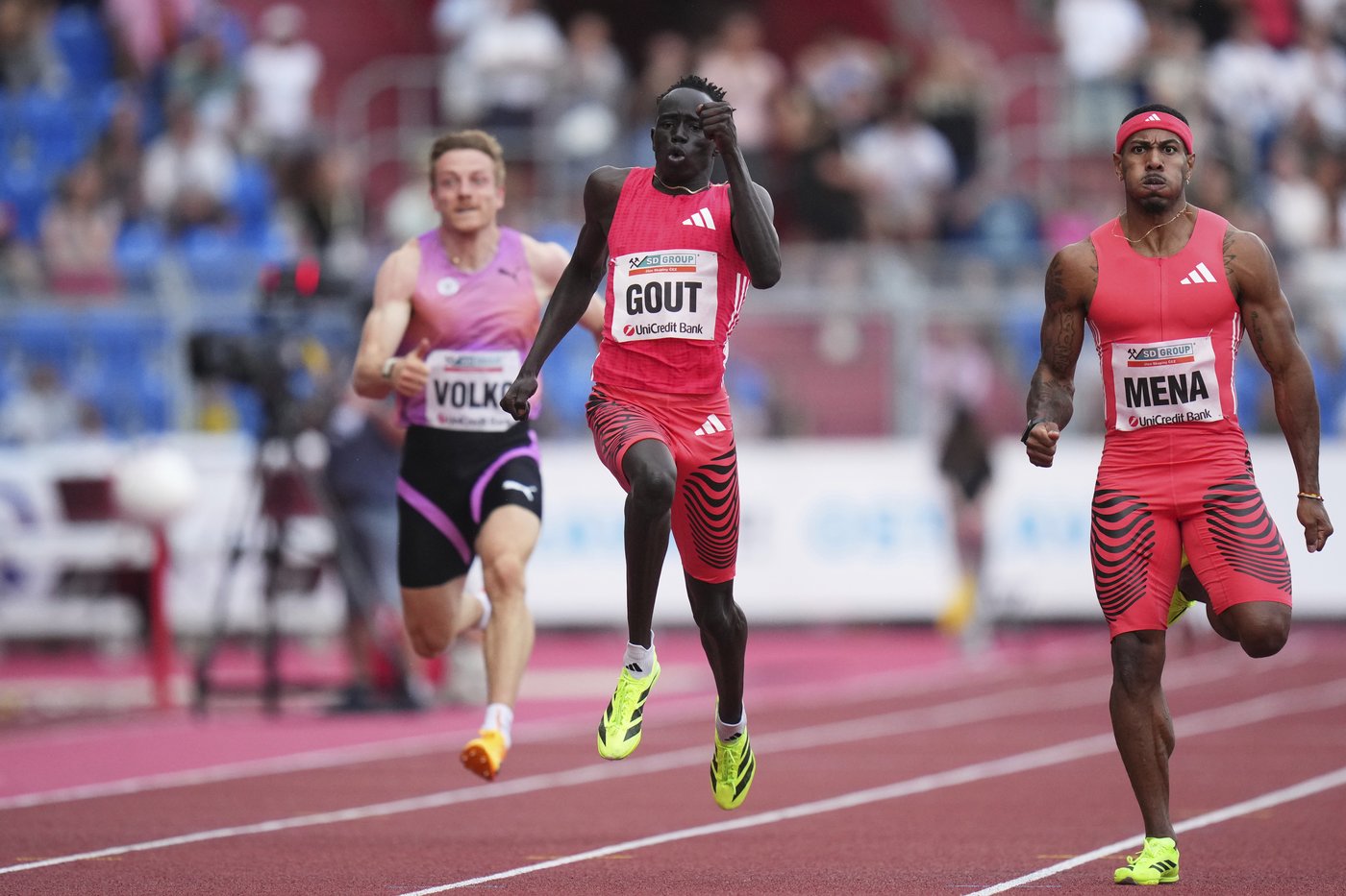 At 17, sprinter Gout Gout is drawing comparisons with Usain Bolt before the track worlds | iNFOnews.ca