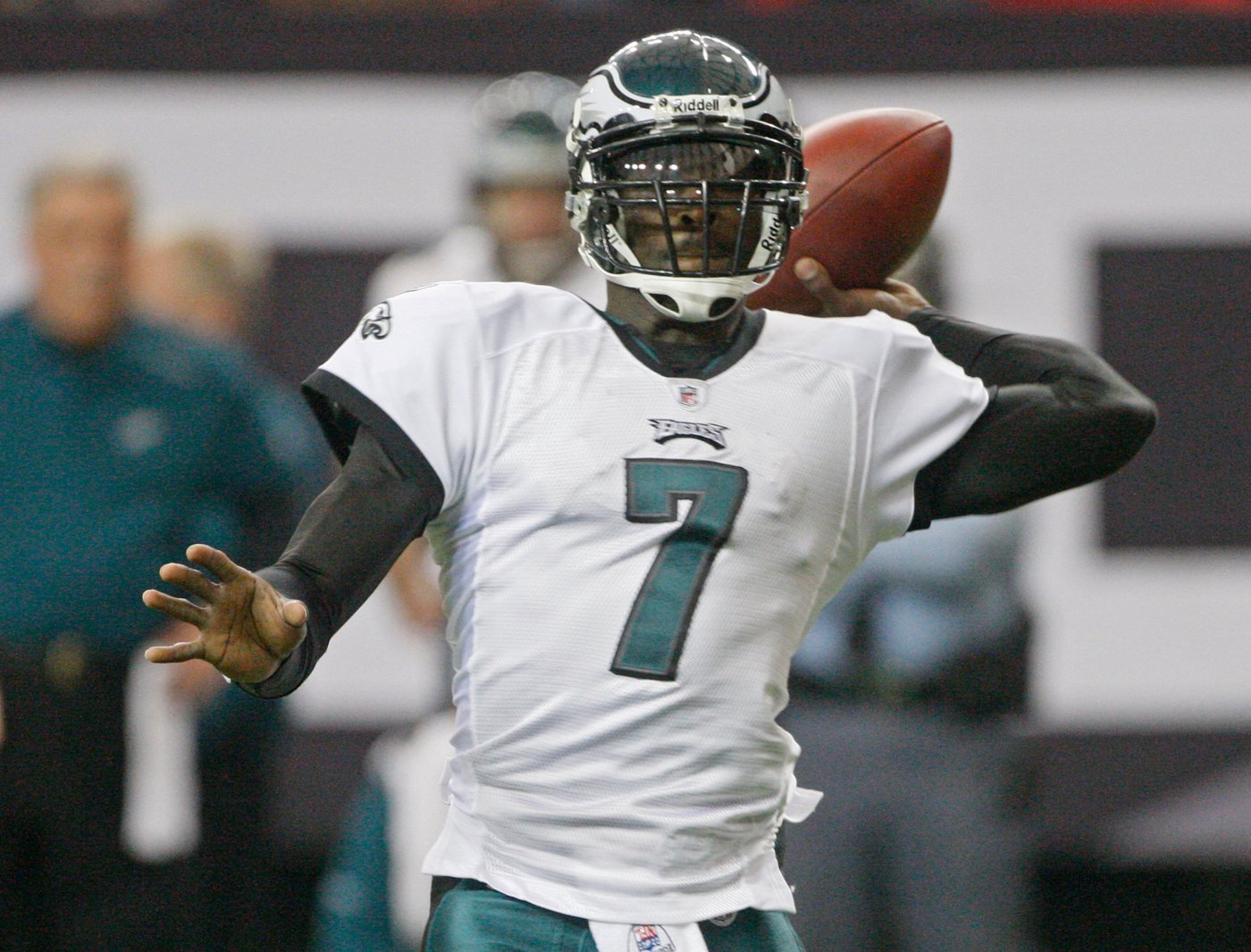 DeSean Jackson gets the better of Michael Vick as rookie HBCU coaches, former Eagles meet in Philly | iNFOnews.ca DeSean Jackson gets the better of Michael Vick as rookie HBCU coaches, former Eagles meet in Philly | iNFOnews.ca