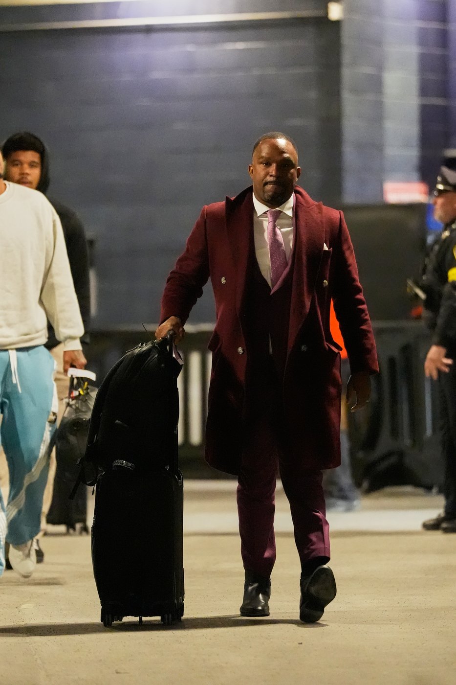 Mike McDaniel's Dolphins head into offseason looking for a new GM and with a big QB question | iNFOnews.ca