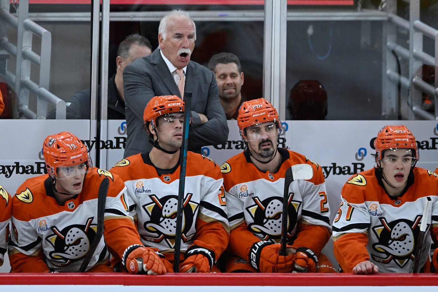 Donato scores in OT, Blackhawks edge Ducks 2-1 in Quenneville's return to Chicago | iNFOnews.ca Donato scores in OT, Blackhawks edge Ducks 2-1 in Quenneville's return to Chicago | iNFOnews.ca