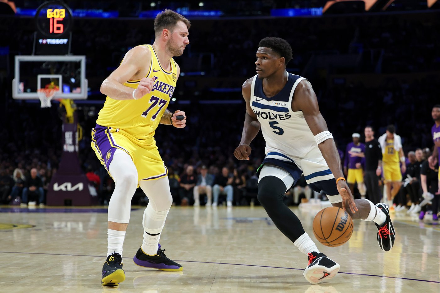Timberwolves will be without Anthony Edwards for at least a week due to a hamstring strain | iNFOnews.ca Timberwolves will be without Anthony Edwards for at least a week due to a hamstring strain | iNFOnews.ca