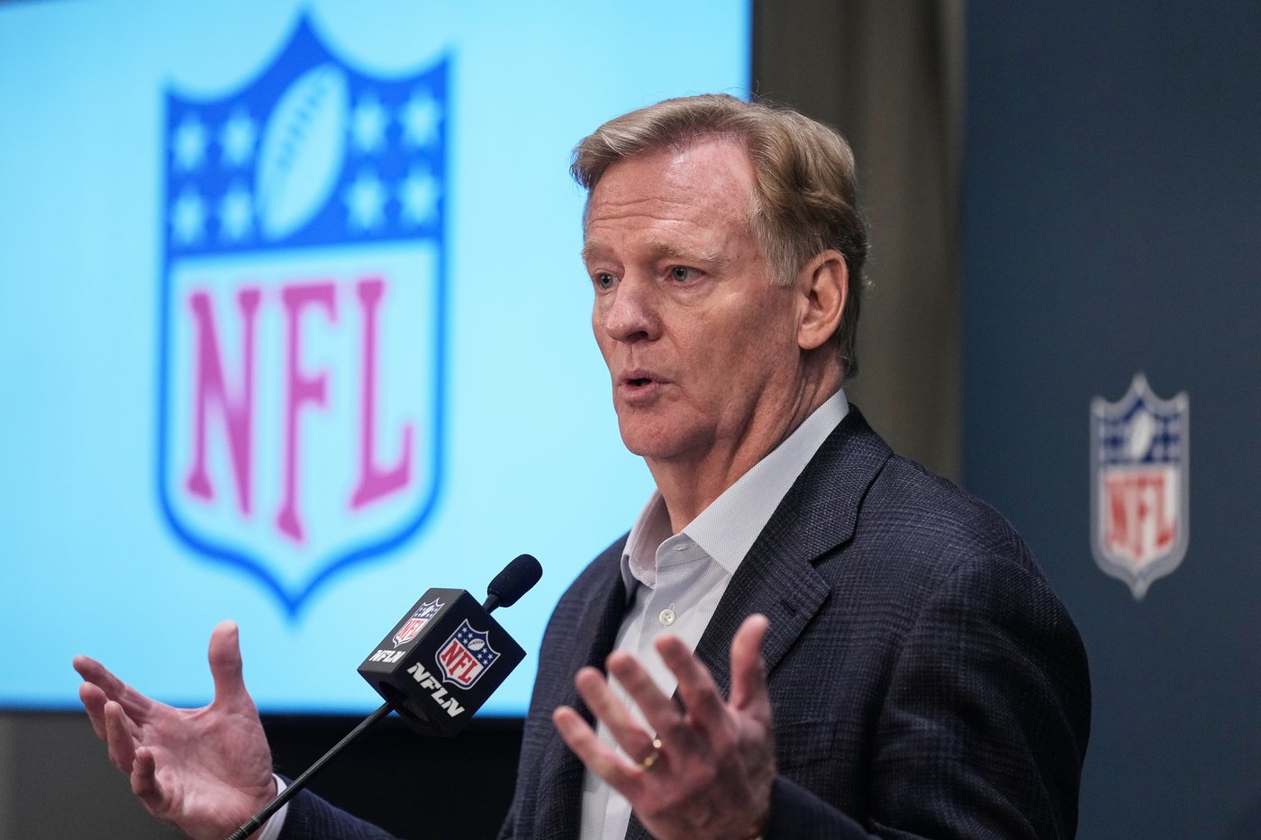 NFL reminds players of league gambling policy in light of federal indictments | iNFOnews.ca NFL reminds players of league gambling policy in light of federal indictments | iNFOnews.ca