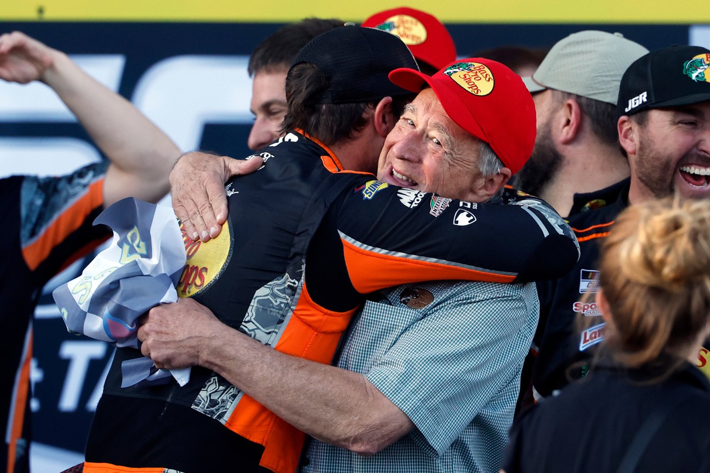 Briscoe gives Joe Gibbs Racing 2nd spot in NASCAR's championship finale with OT win at Talladega | iNFOnews.ca Briscoe gives Joe Gibbs Racing 2nd spot in NASCAR's championship finale with OT win at Talladega | iNFOnews.ca
