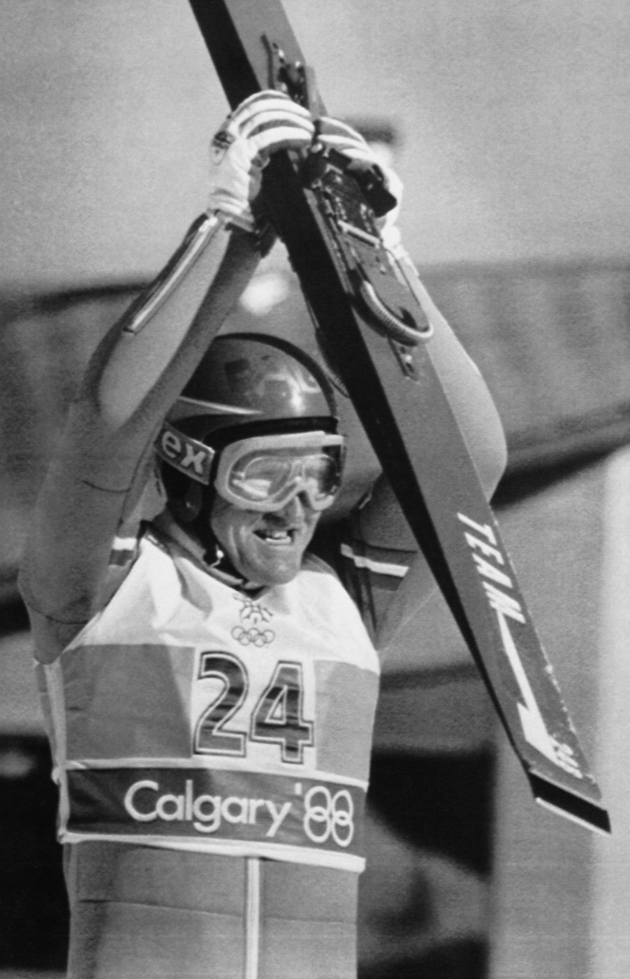 Stage jitters replace fear of falling in ‘Eddie the Eagle’s’ latest act | iNFOnews.ca