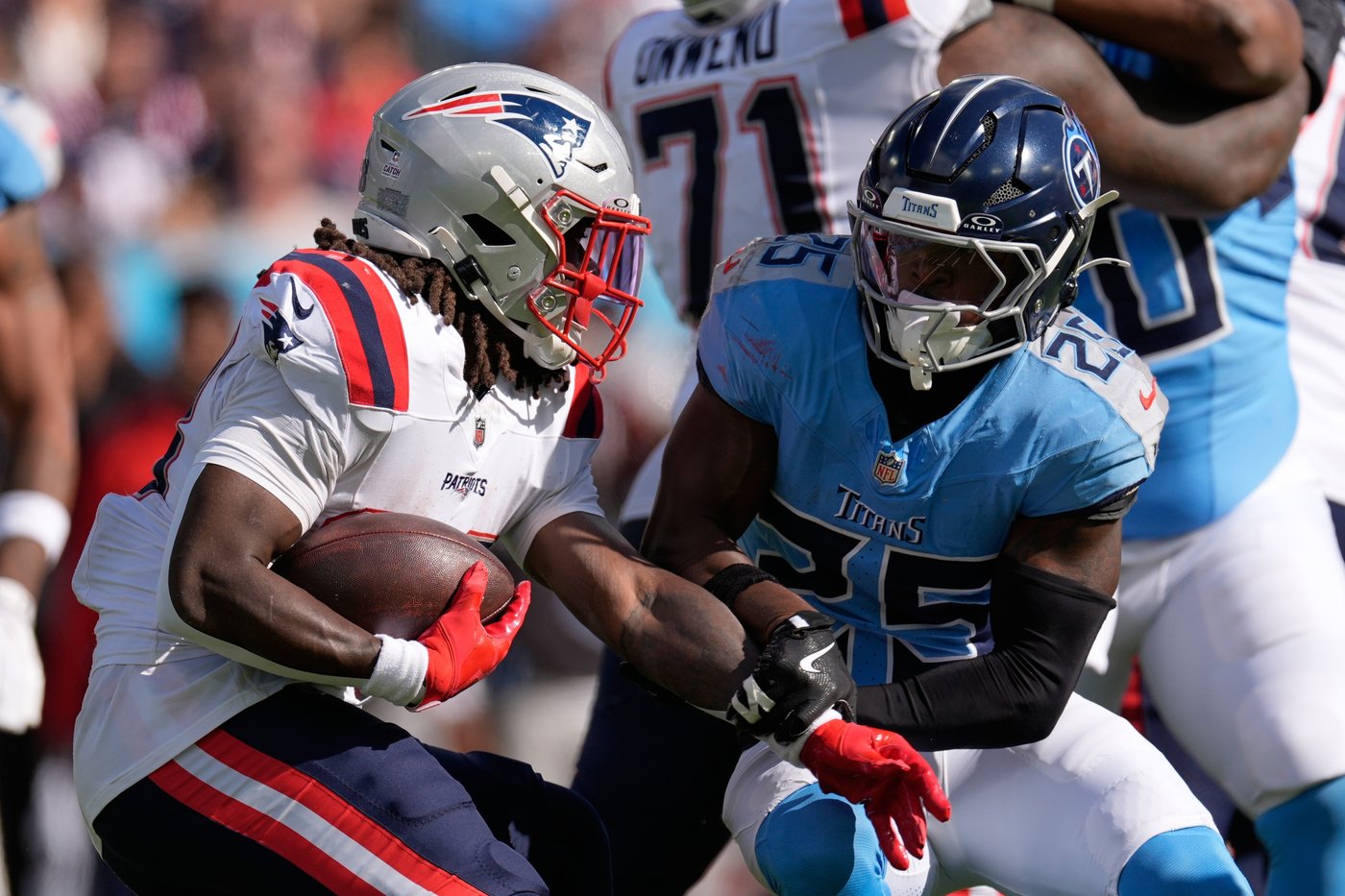 Colts chasing 4th straight win and another sweep of Titans in hopes of keeping league's best record | iNFOnews.ca Colts chasing 4th straight win and another sweep of Titans in hopes of keeping league's best record | iNFOnews.ca