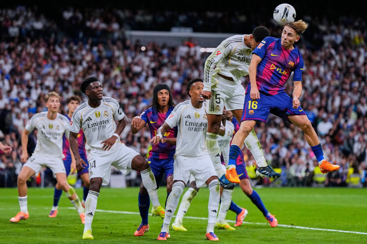 Bellingham key for Real Madrid as it ended its losing streak against Barcelona | iNFOnews.ca