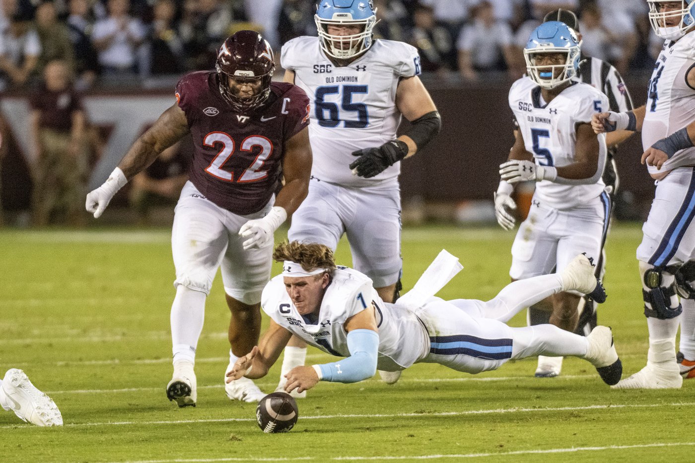 Colton Joseph's big day carries Old Dominion to 45-26 upset of Virginia Tech | iNFOnews.ca Colton Joseph's big day carries Old Dominion to 45-26 upset of Virginia Tech | iNFOnews.ca