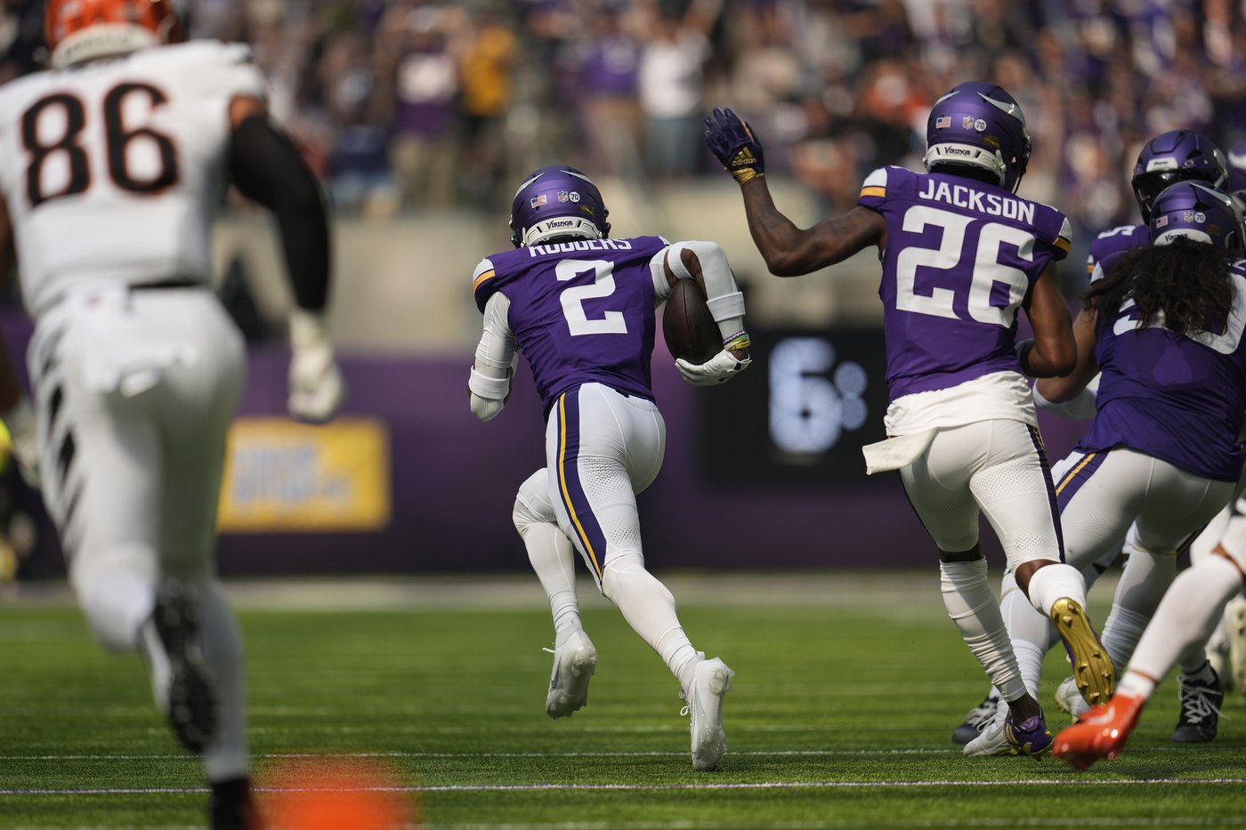 Isaiah Rodgers races into Vikings record book with pair of defensive touchdowns vs. Bengals | iNFOnews.ca