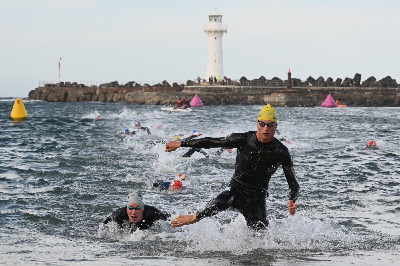Lisa Tertsch, Matthew Hauser become world triathlon champions after winning season finals | iNFOnews.ca