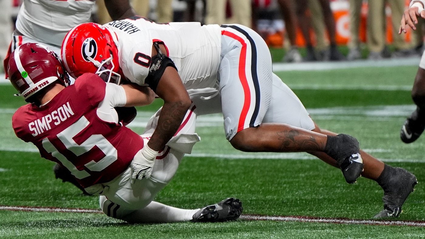 A dismal performance in the SEC title games puts Alabama's playoff hopes in jeopardy | iNFOnews.ca