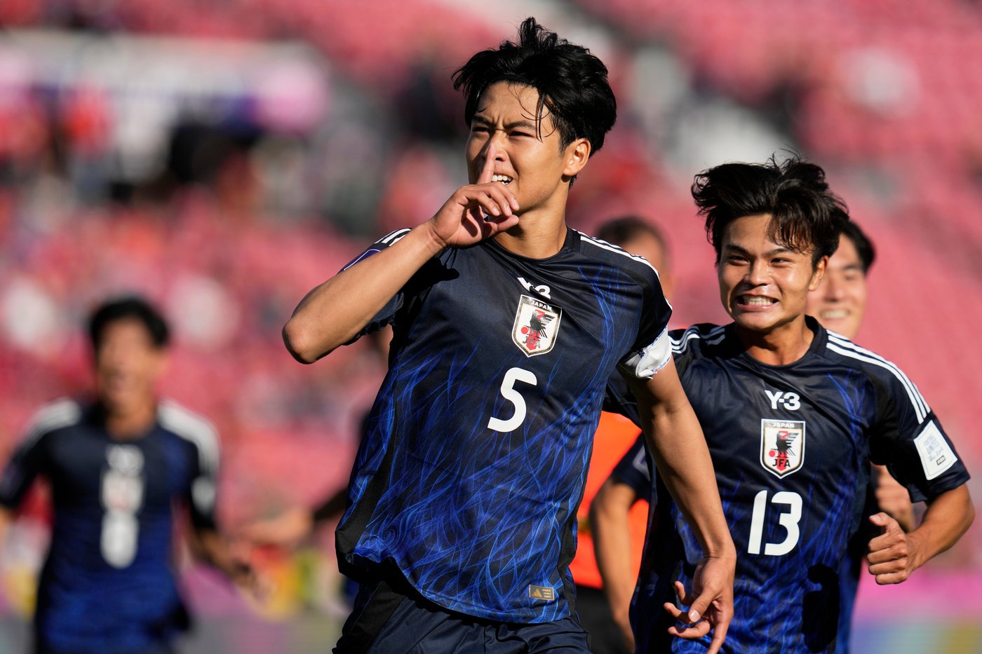 Photos of Japan's fans at the men's U20 FIFA World Cup in Chile | iNFOnews.ca