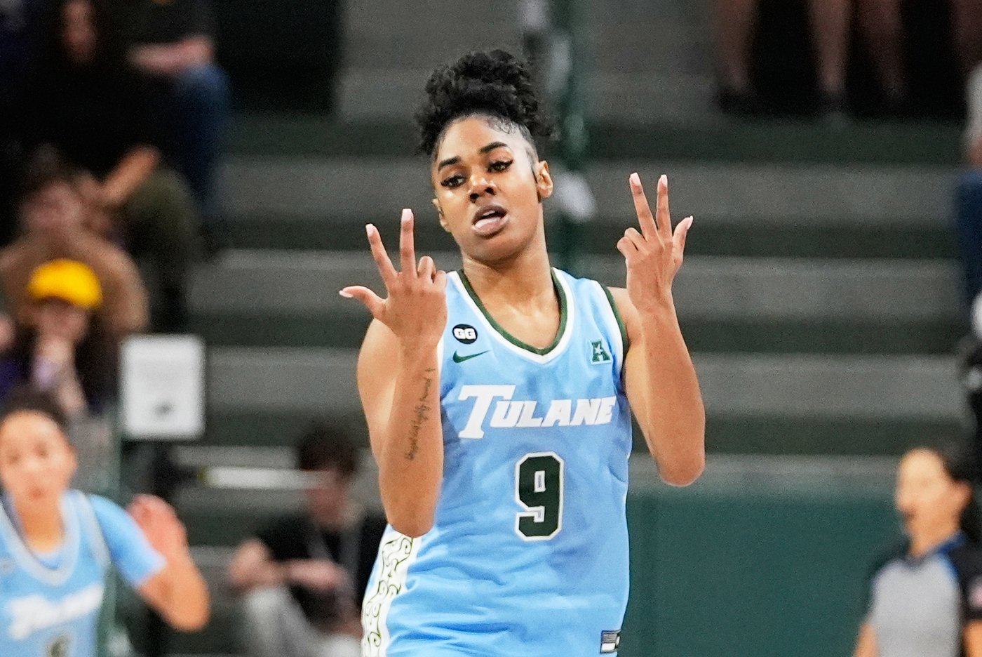 No. 5 LSU extends its season-opening winning streak to 5 games with a 101-71 victory over Tulane | iNFOnews.ca